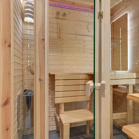 דירה Granary Island Sauna By Comfort